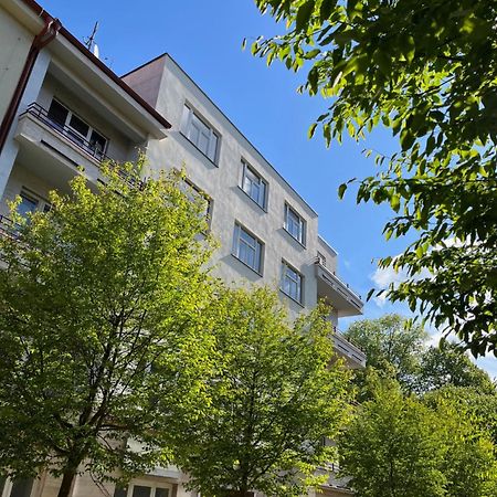 Apartma V Srdci Podebrad ปอดเยบราดิ ภายนอก รูปภาพ